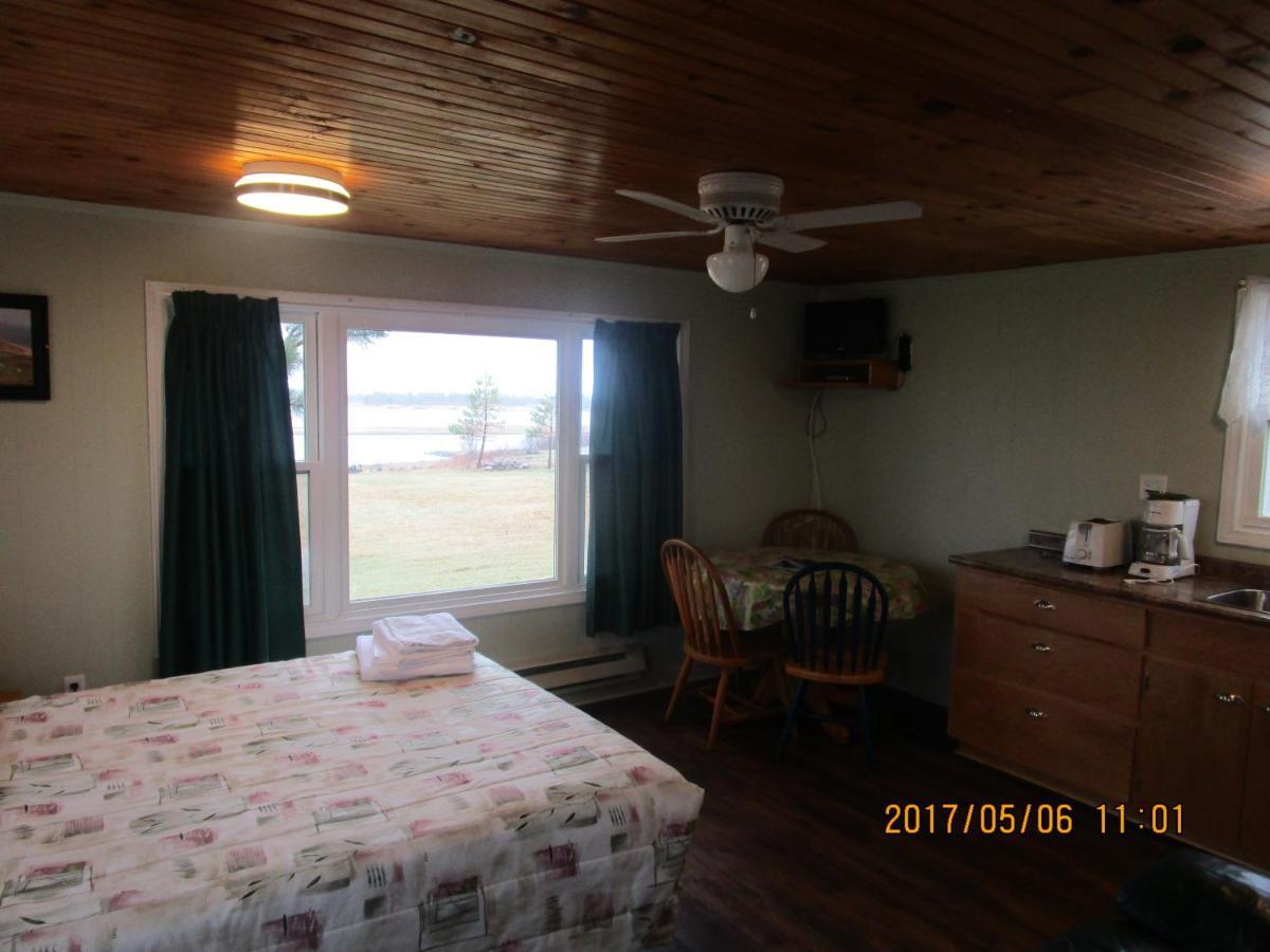 Sea'Scape Cottages Bayfield Exterior photo