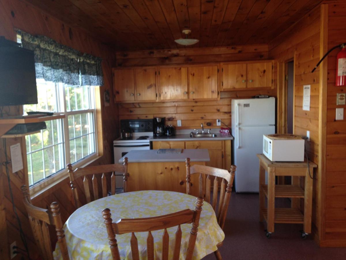 Sea'Scape Cottages Bayfield Exterior photo