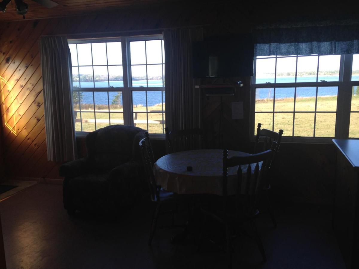 Sea'Scape Cottages Bayfield Exterior photo
